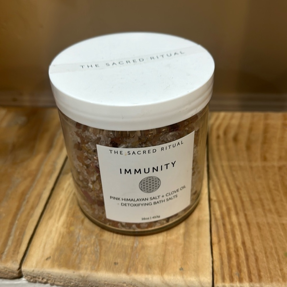 IMMUNITY Detoxifying Bath Salts - Picture 2 of 2